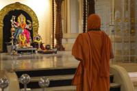 HH Swamiji arrives for Paduka pujana and Teerth vitarana